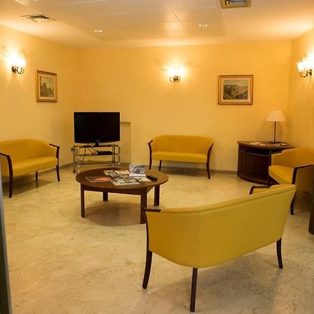 Hotel Sacco Bernalda Kültér fotó