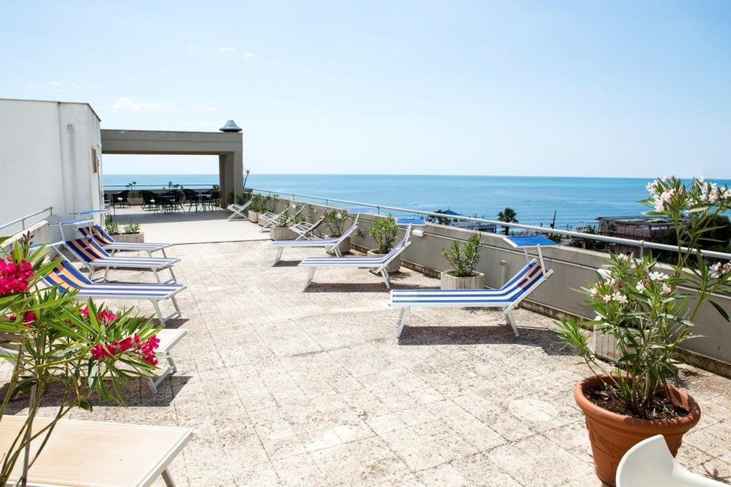 Hotel Sacco Bernalda Kültér fotó