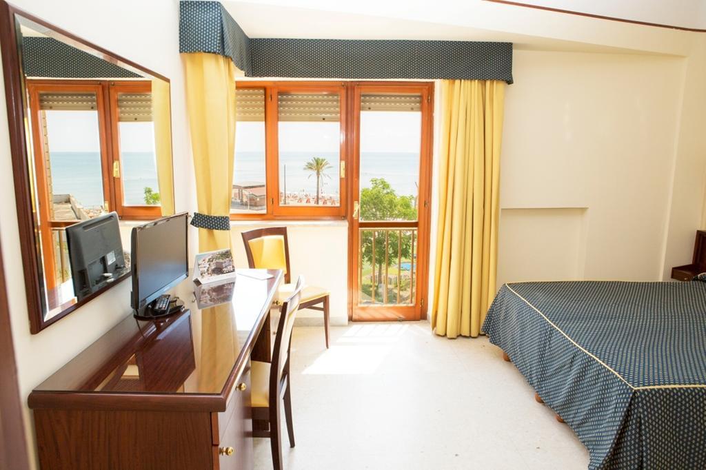 Hotel Sacco Bernalda Szoba fotó