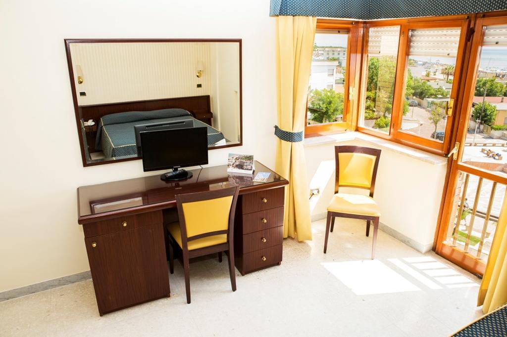 Hotel Sacco Bernalda Szoba fotó