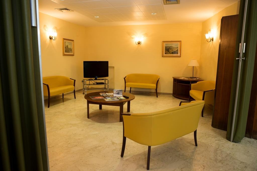 Hotel Sacco Bernalda Kültér fotó